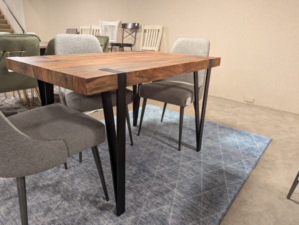 great dining table