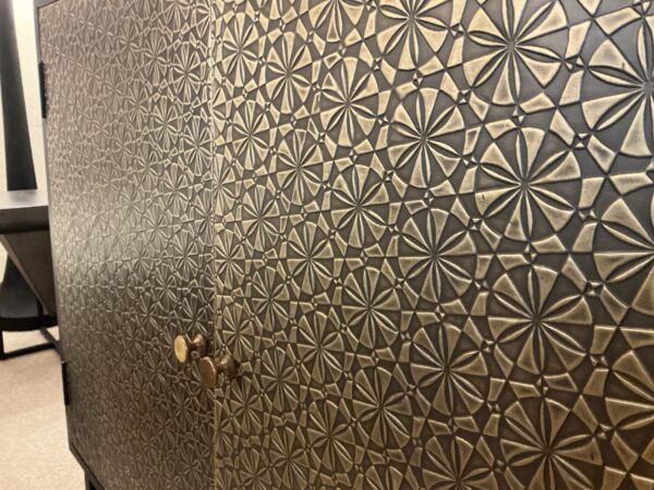 emilia 2 door cabinet