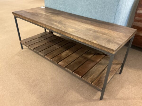 slat base wood bench