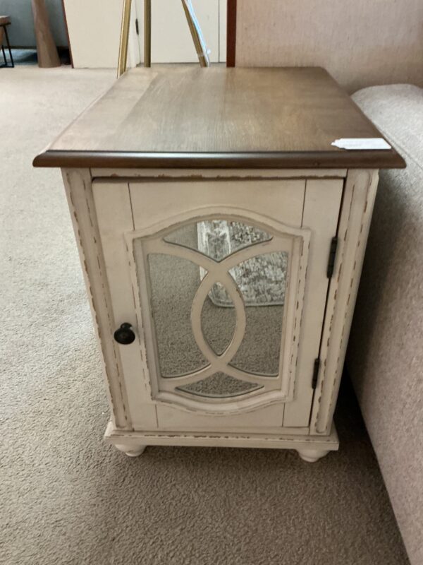 light wood sq end table