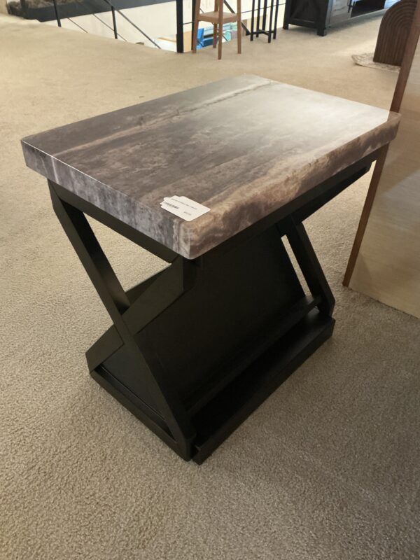 brown marble end table