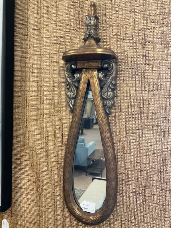 gold wall decor