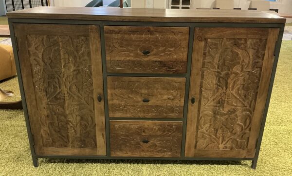jacobean 3drawer chest