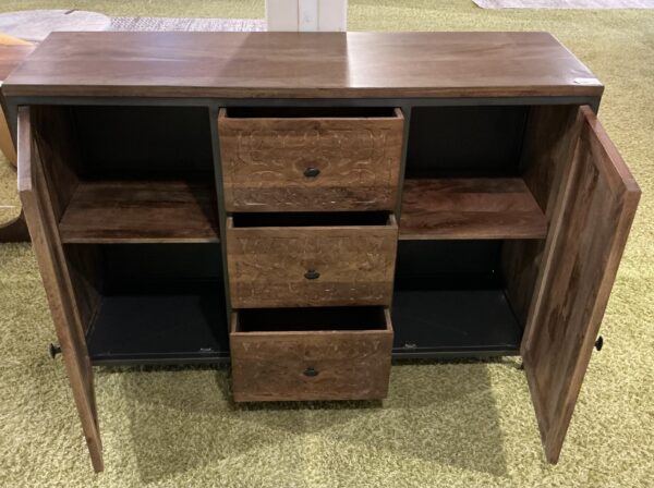 jacobean 3drawer chest