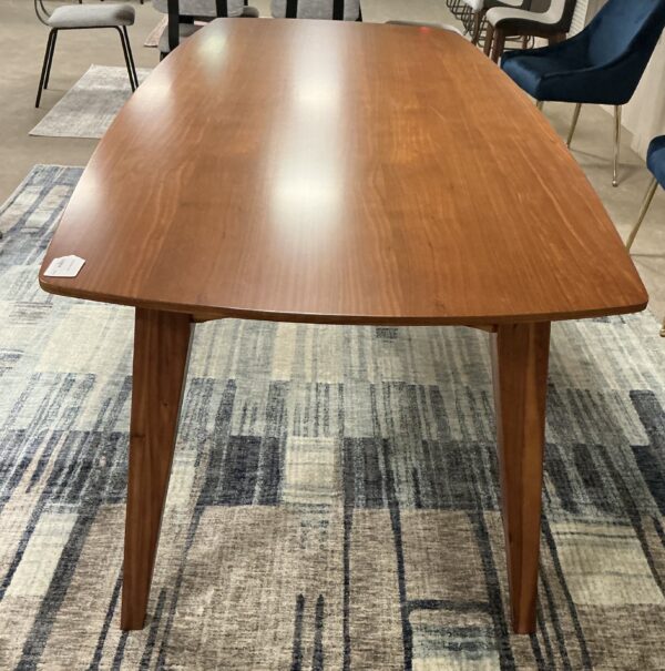 mc style dining table