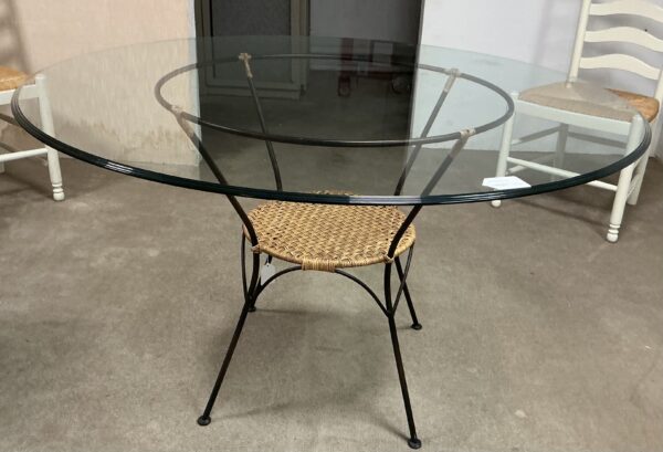 round glass dining table