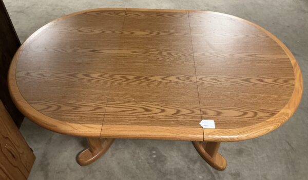oak round t