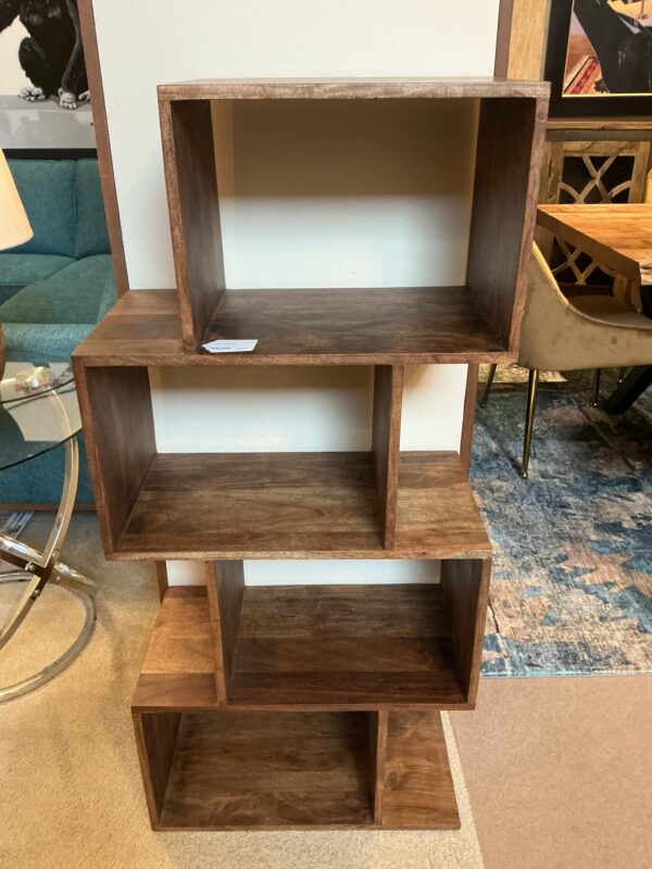 4 cube walnut shelf