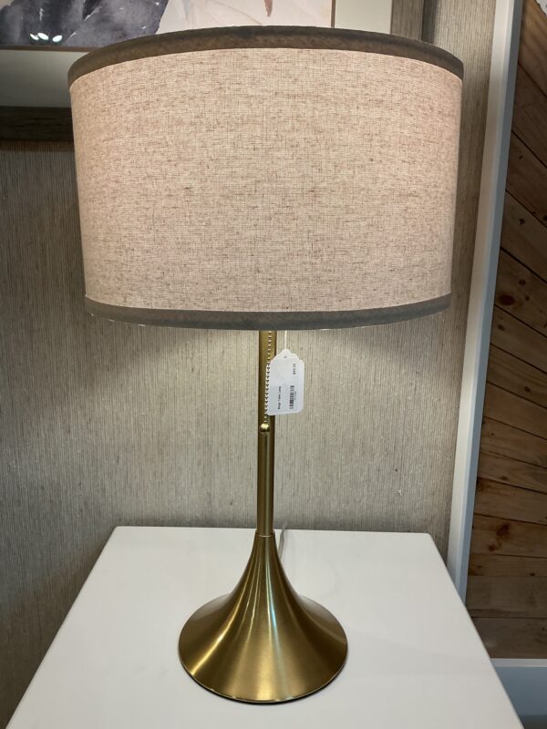 beige table lamp