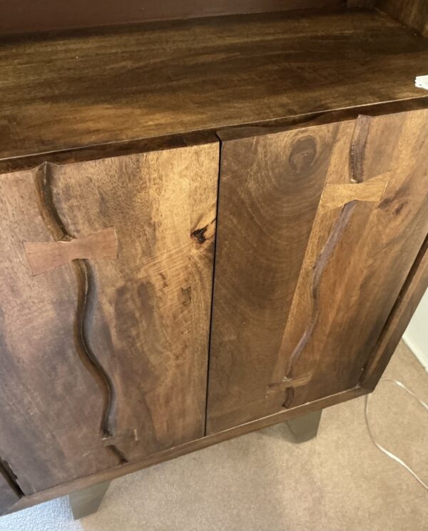 plank live edge bookcase
