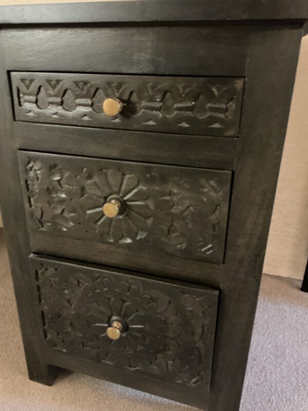 ramola desk
