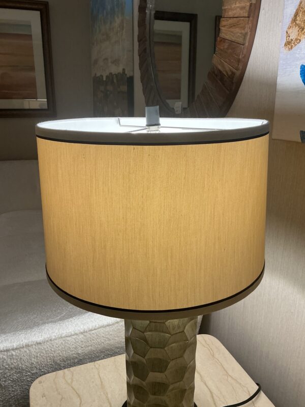 blk and gold table lamp