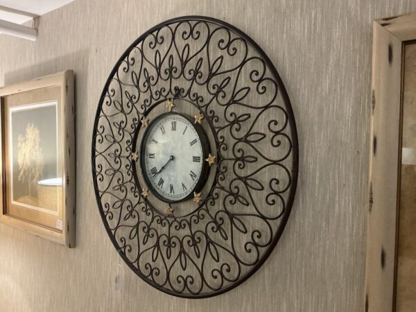 lg metal gold clock