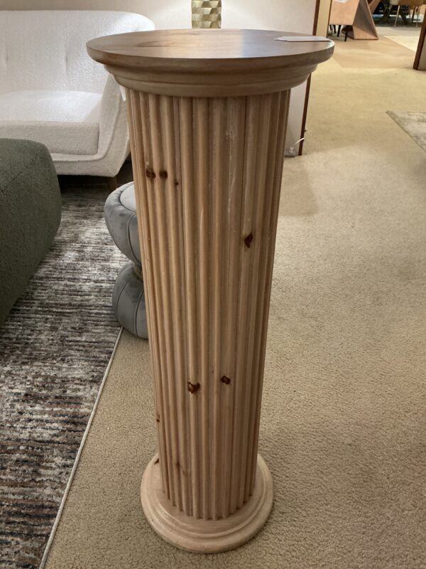pillar stand