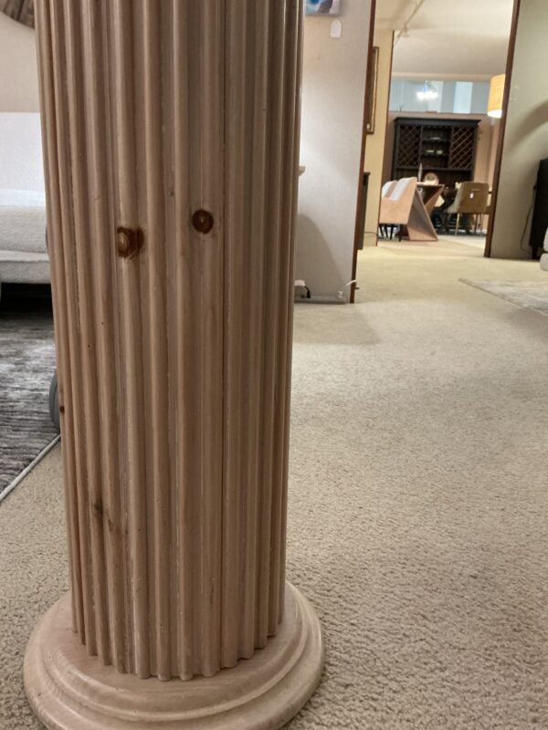 pillar stand