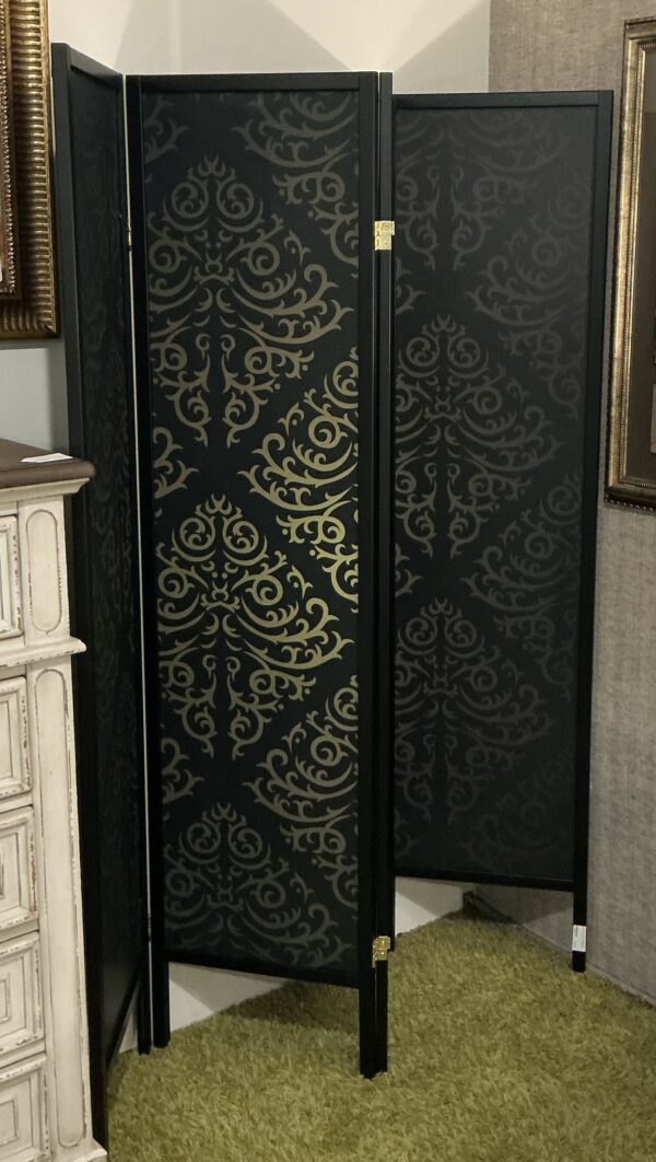 damask room divider