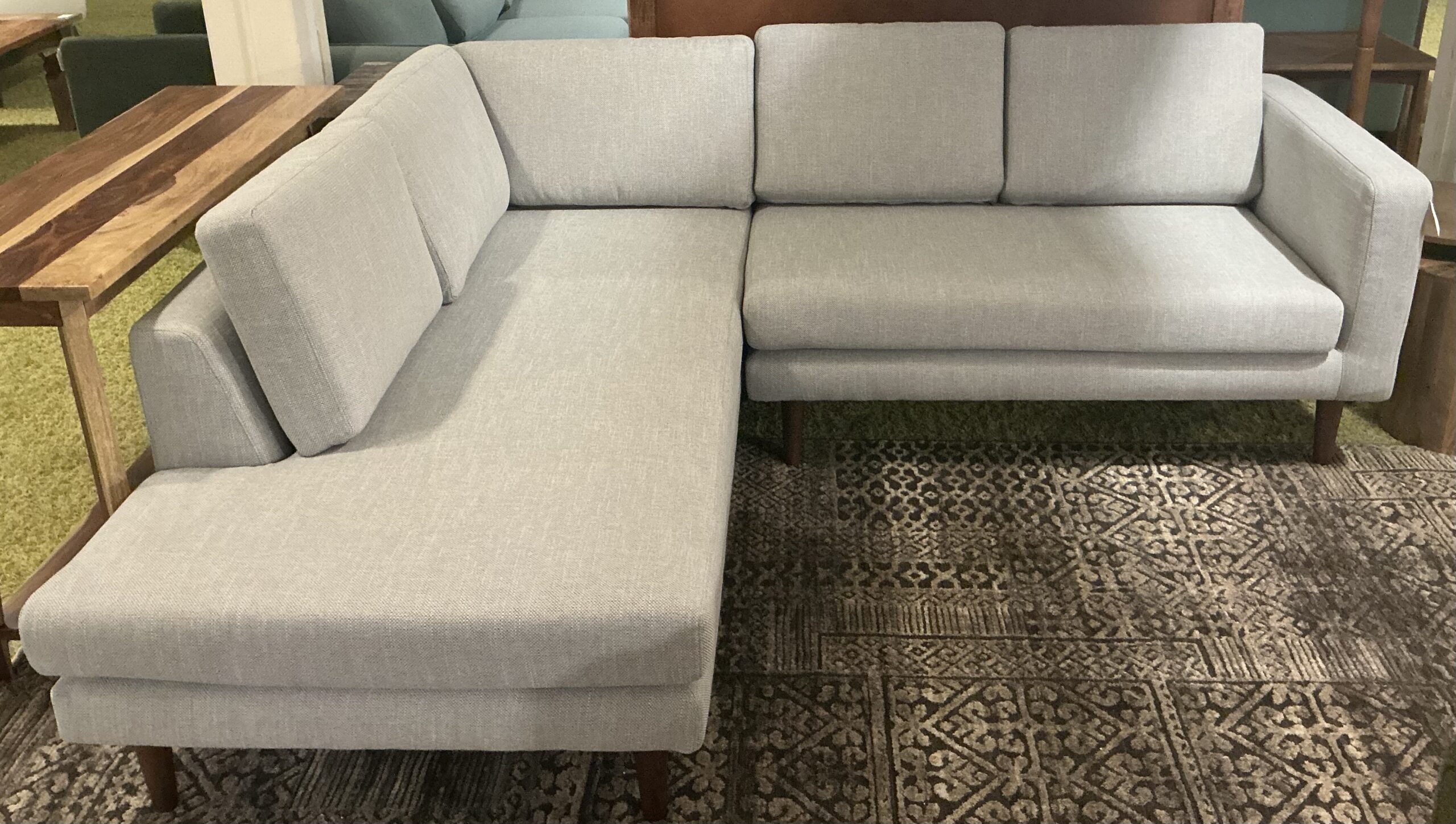 kardiel light gray sectional