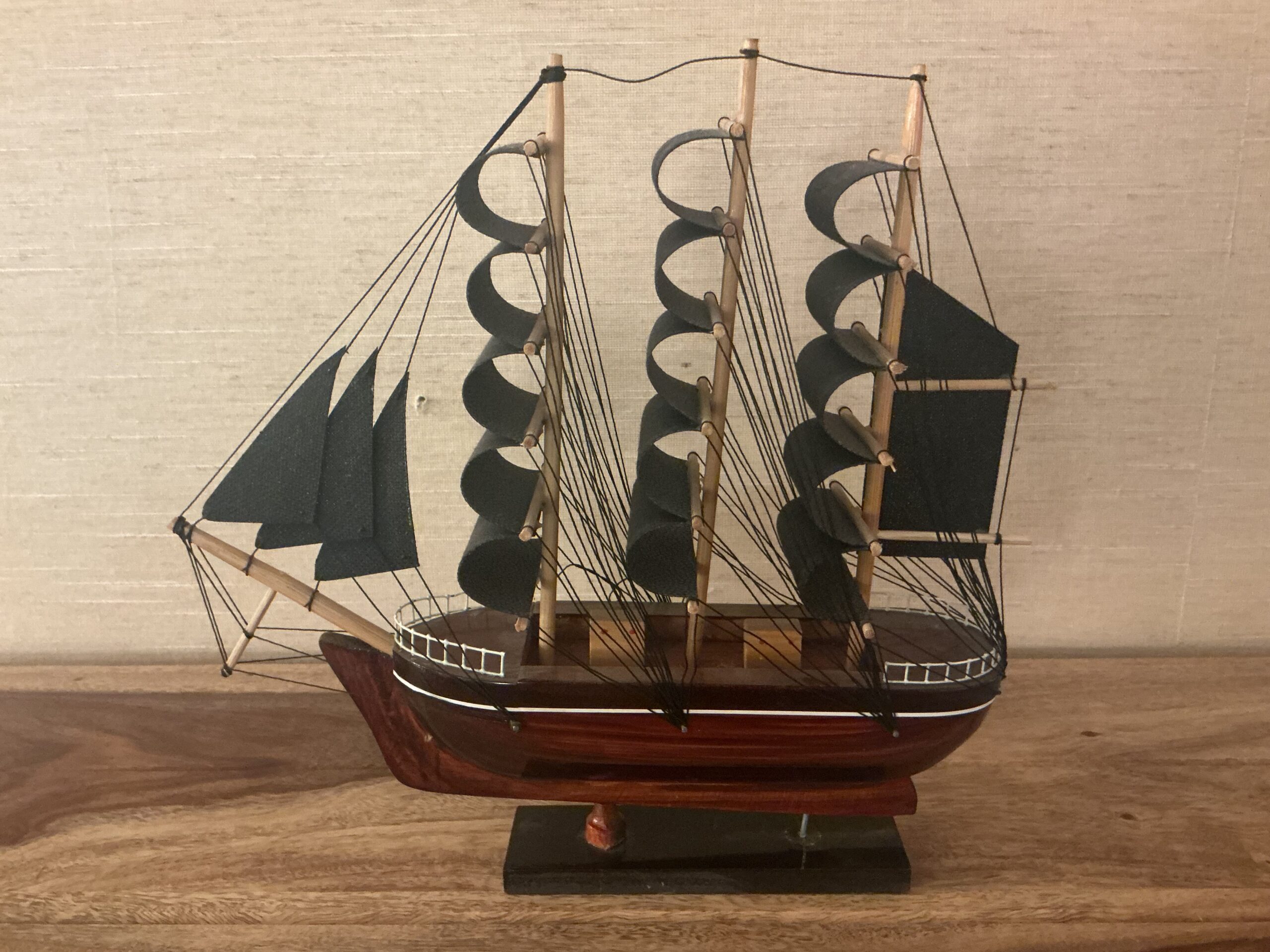 vtg mini wood boat