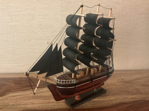 vtg mini wood boat