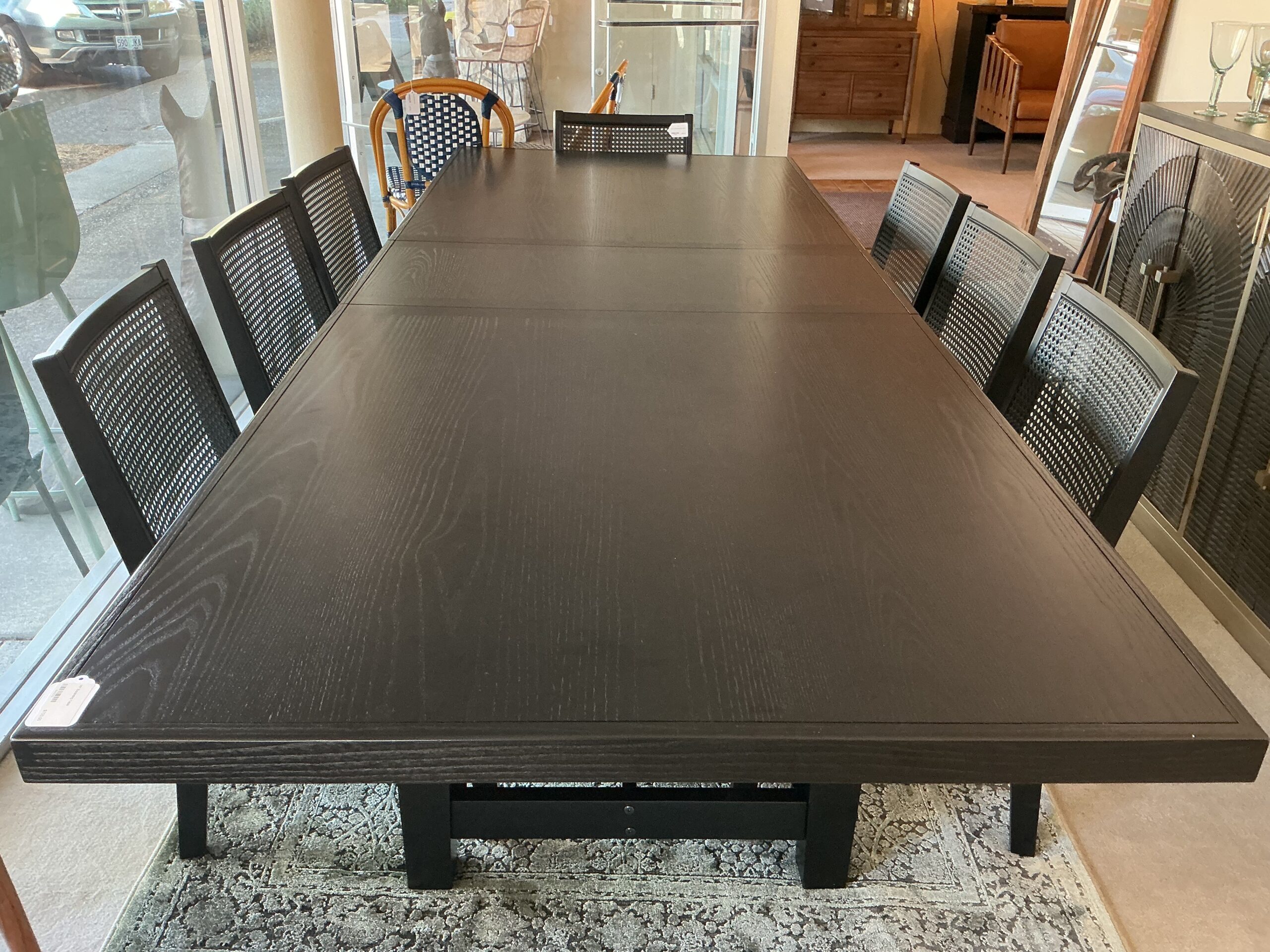 110’’ expanding table