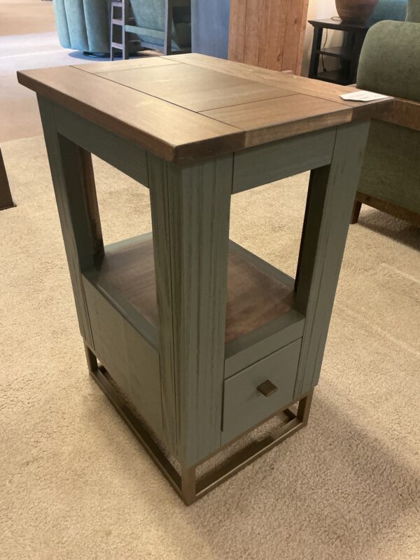 antique jade chairside table
