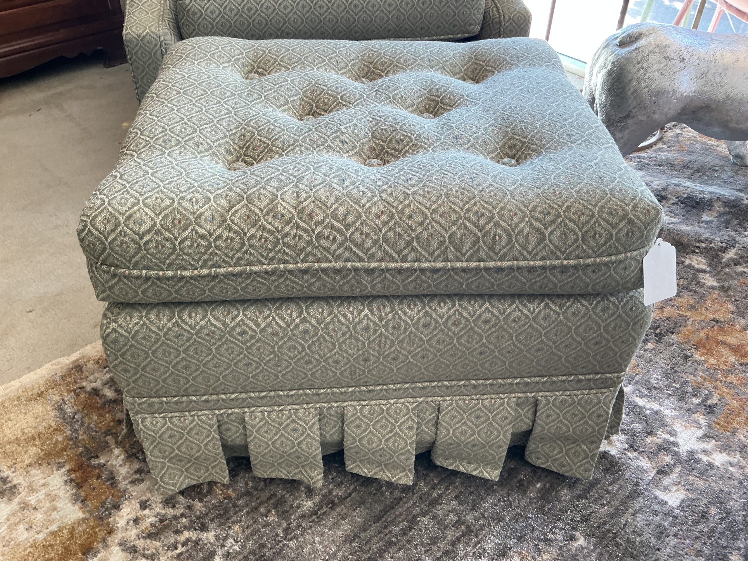 vtg ottoman