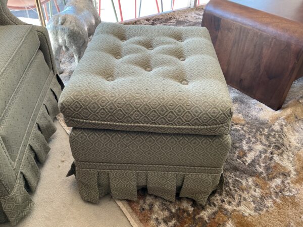 vtg ottoman