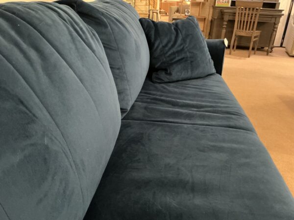 ashley enderlin sofa