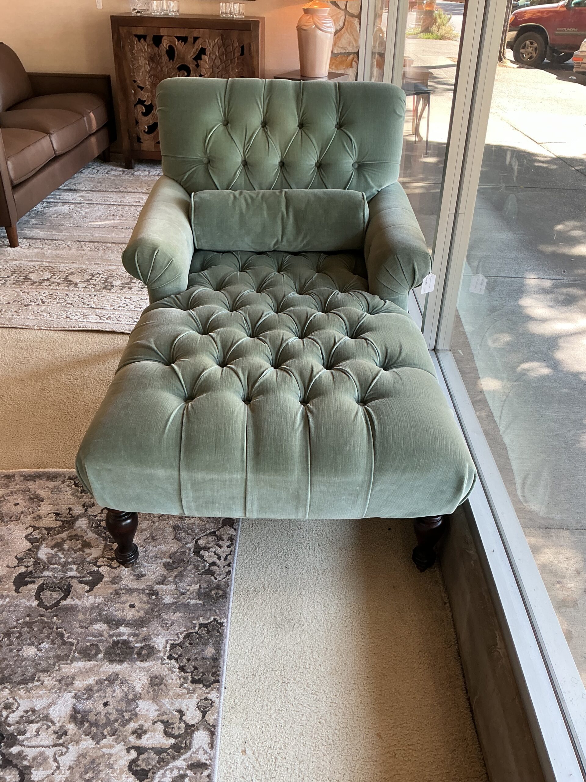 restoration hardware chase lounge