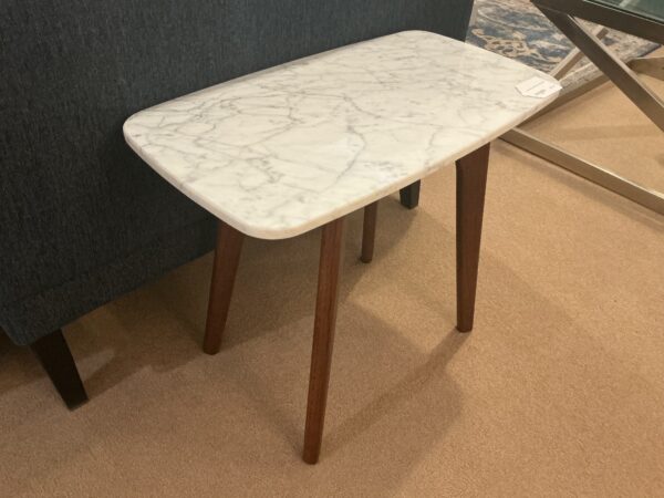 vena side table marble
