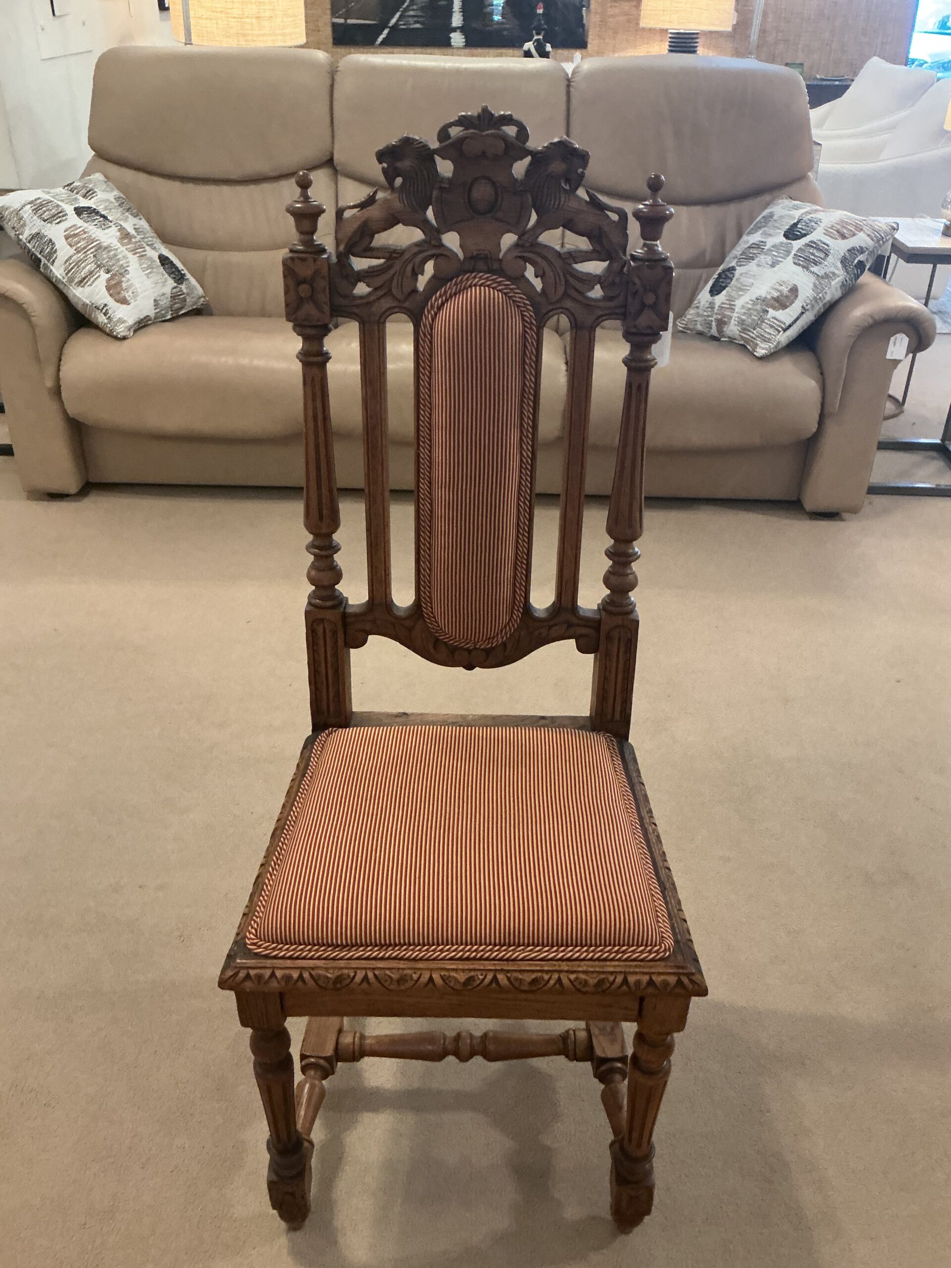 vintage lion chair