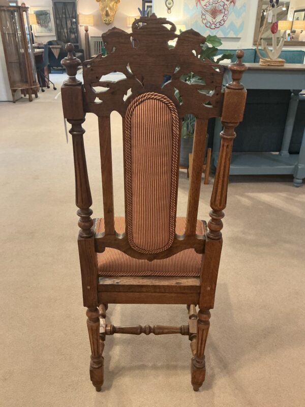 vintage lion chair