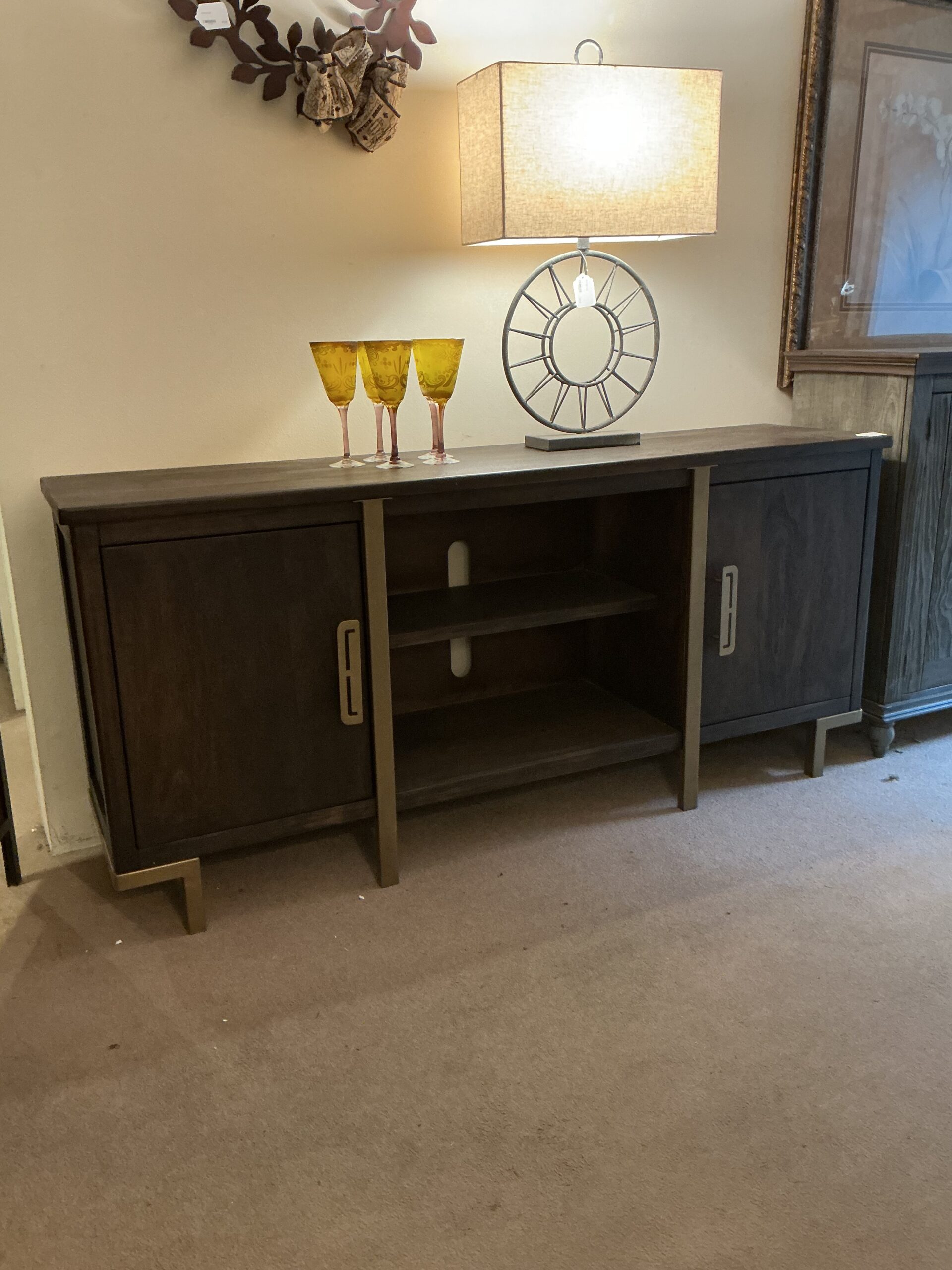 2 door t.v. stand